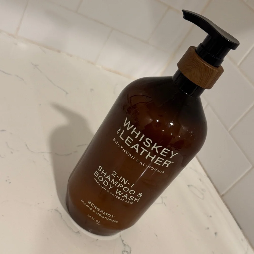 Whiskey & Leather 2-in-1 Shampoo & Body Wash Bergamont NEW